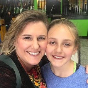 Meet your Posher, Halley